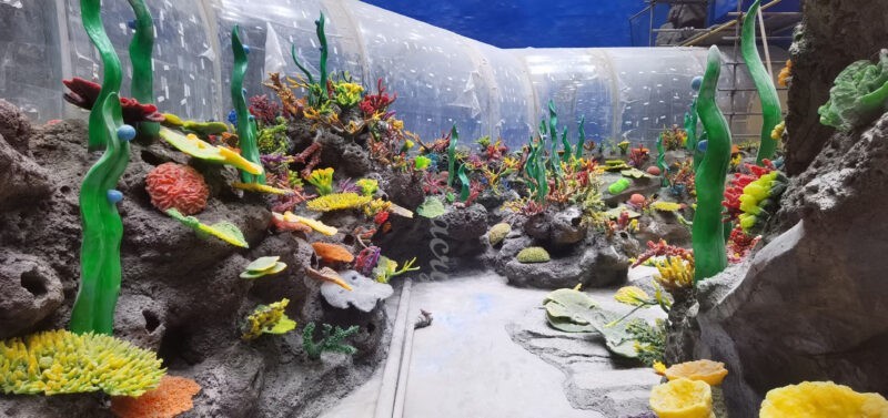 production of fish tank landscapes